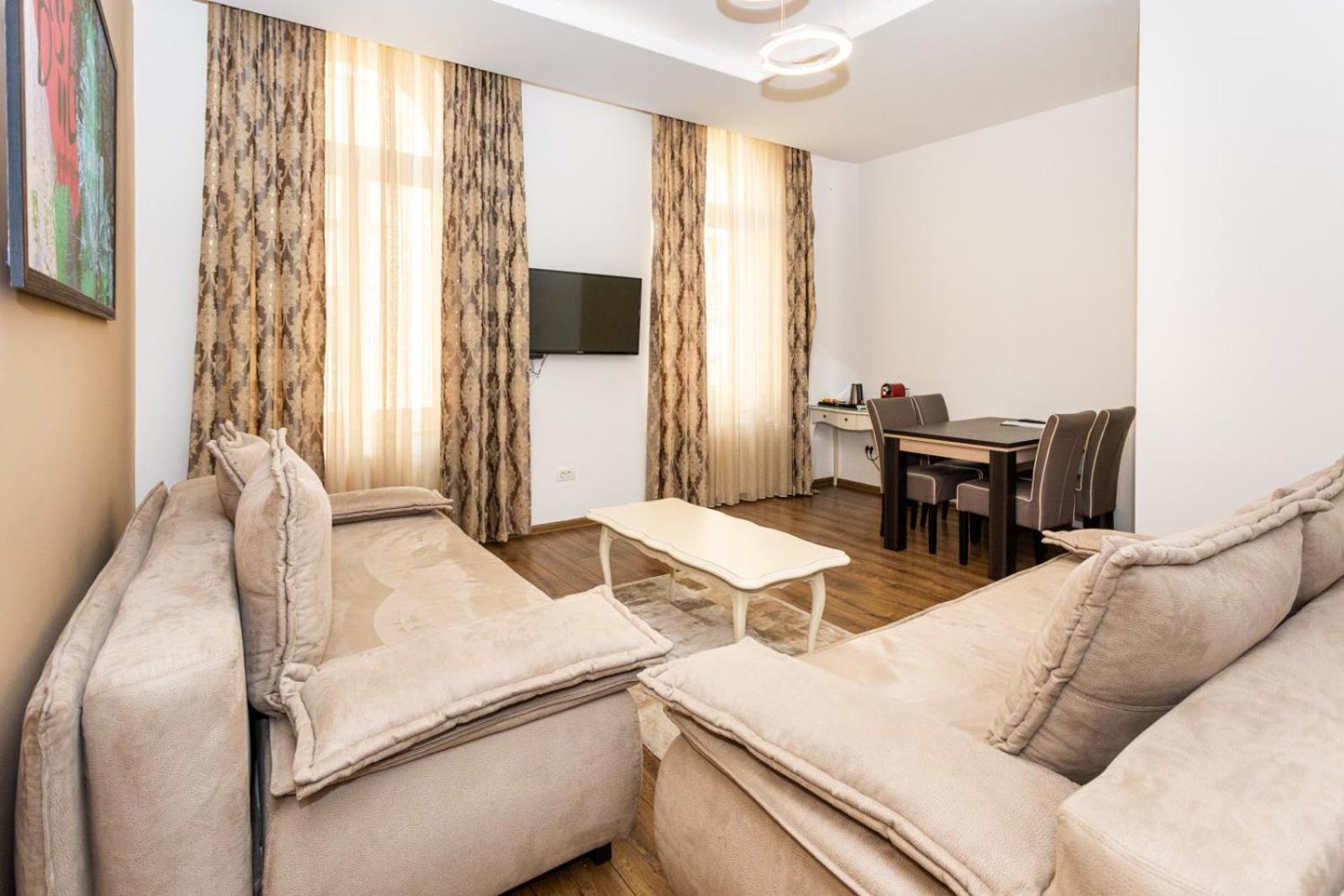 Apartment Center